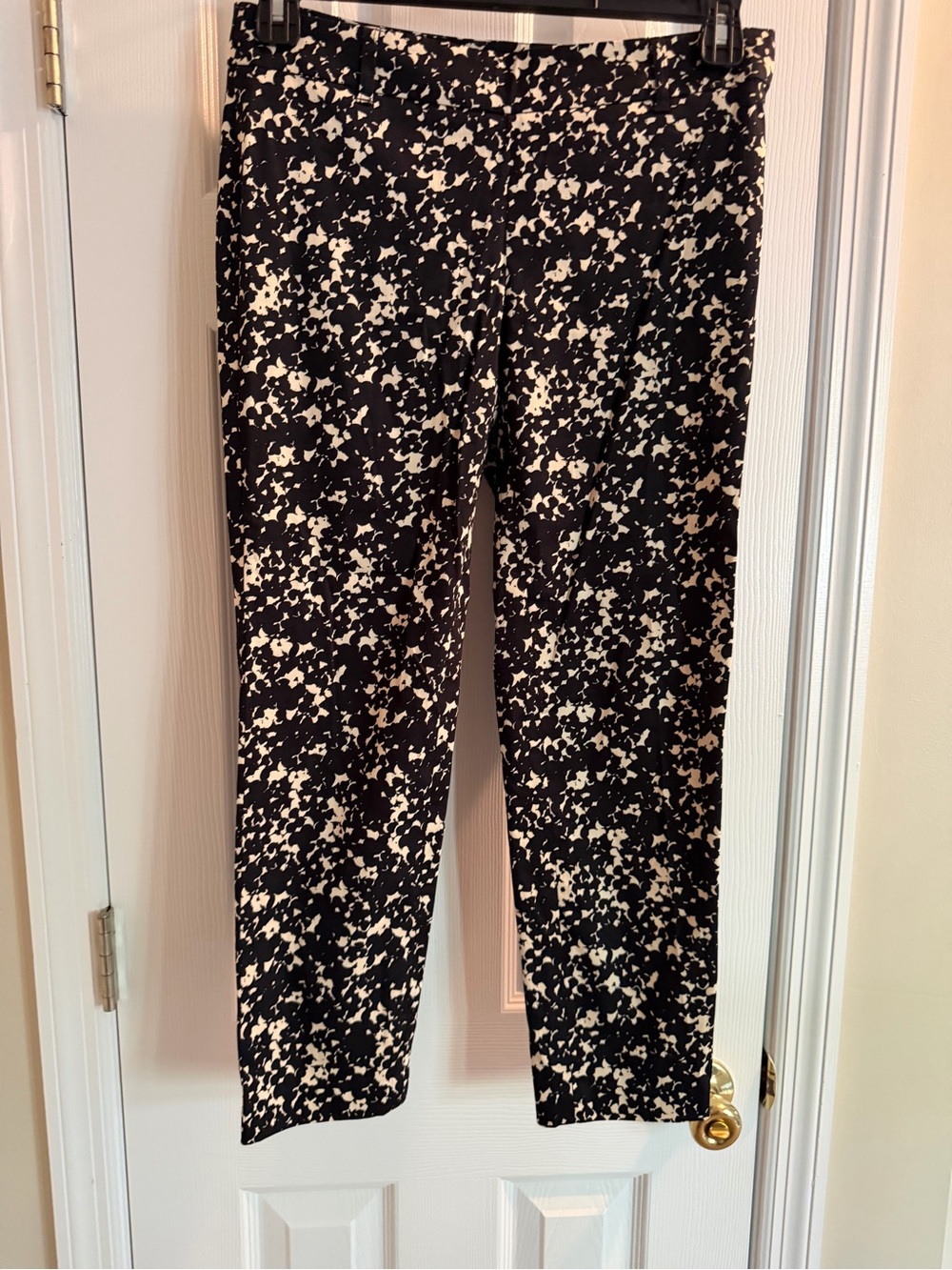 Dalia Collection Black and Cream Abstract Straight-Leg Pants